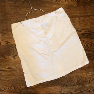 White NY&Co skirt